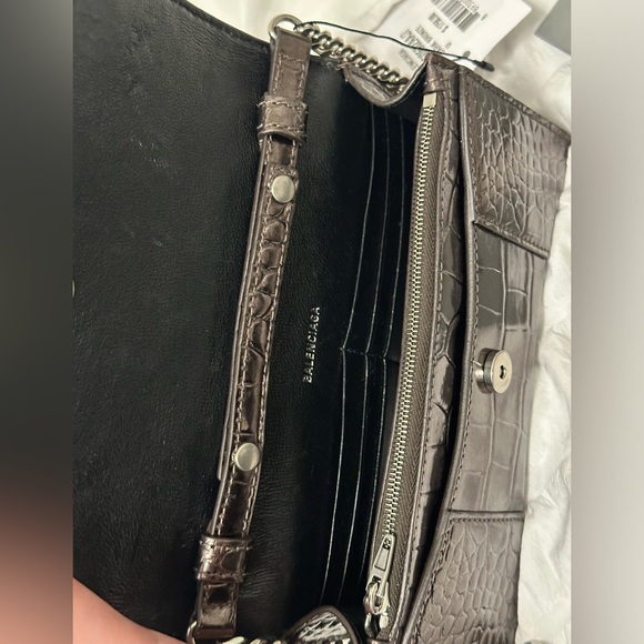 Balenciaga wallet on chain Bag New - Picture 5 of 5